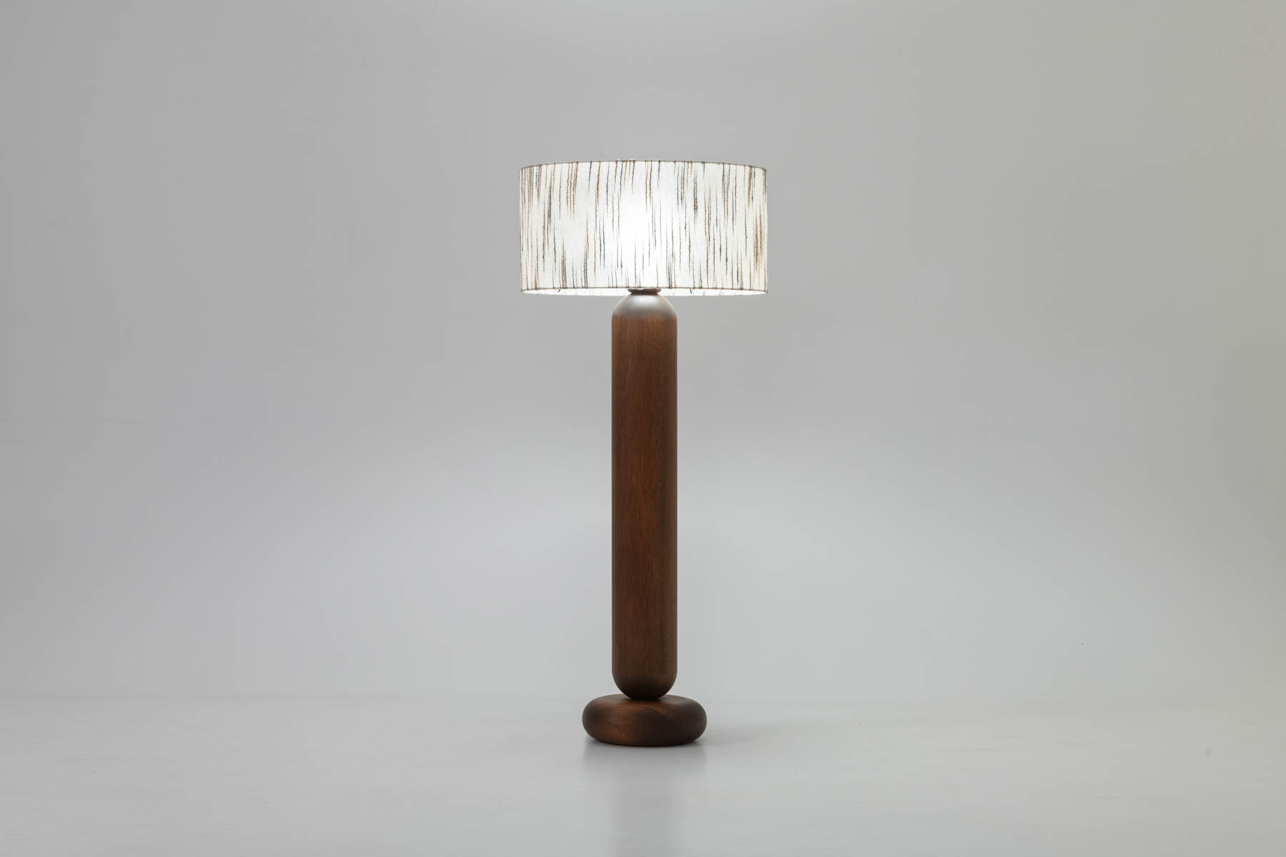 изображение Лампа напольная CL140 в Decoconcept